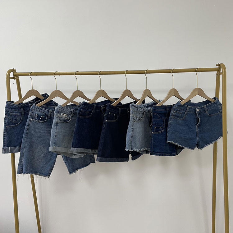 Used Ladies Short Jean Pants