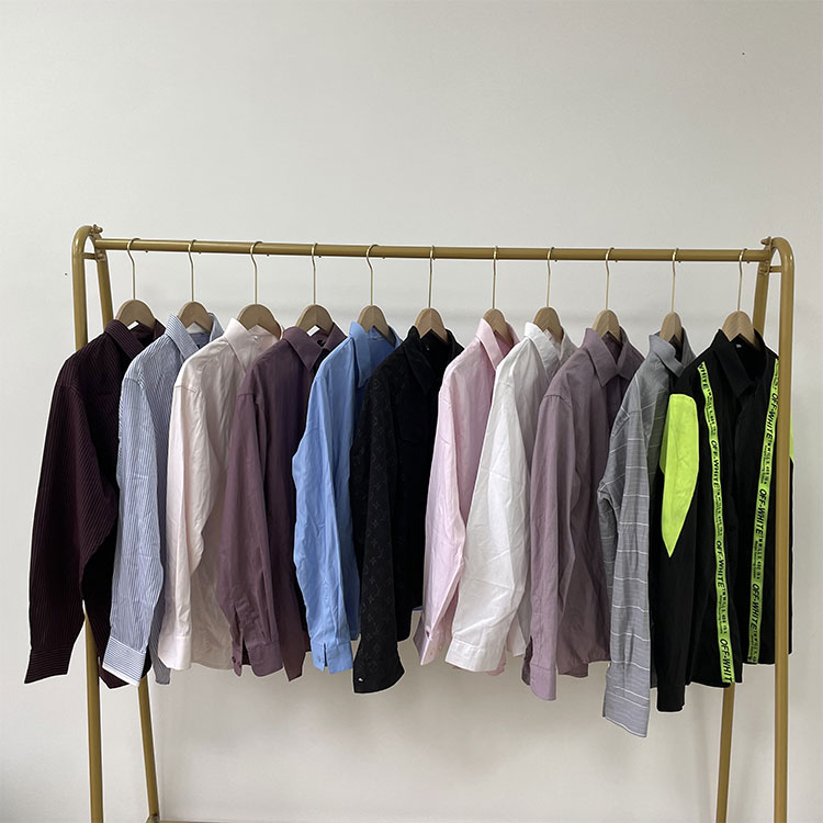 Used Men's Long Sleeved Shirts